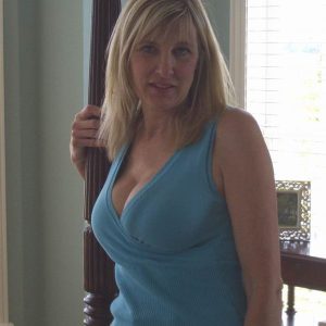Et si on parlait au téléphone ? Emmanuelle - rencontre-Cougar-Reims