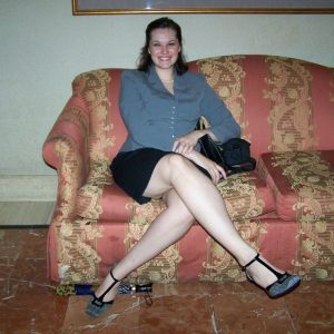 Une soirée à la maison, ça te dit ? Maéva - rencontre-Milf-Avignon