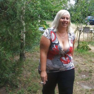 Samira - rencontre-Milf-Caen