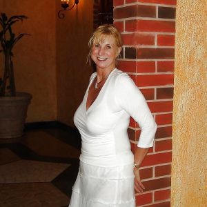 Lucie - rencontre-MILF-Saint-Priest